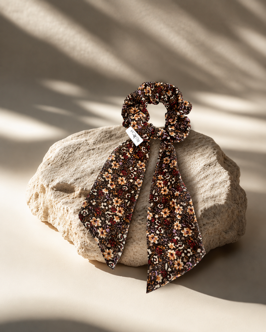 WILD FLORA SCARF SCRUNCHIE